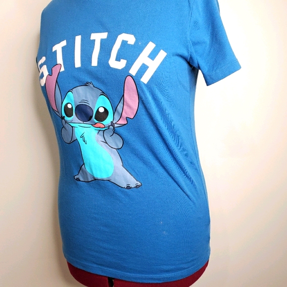 22) DISNEY STITCH T-Shirt Large Women's Sz. L - Picture 2 of 4